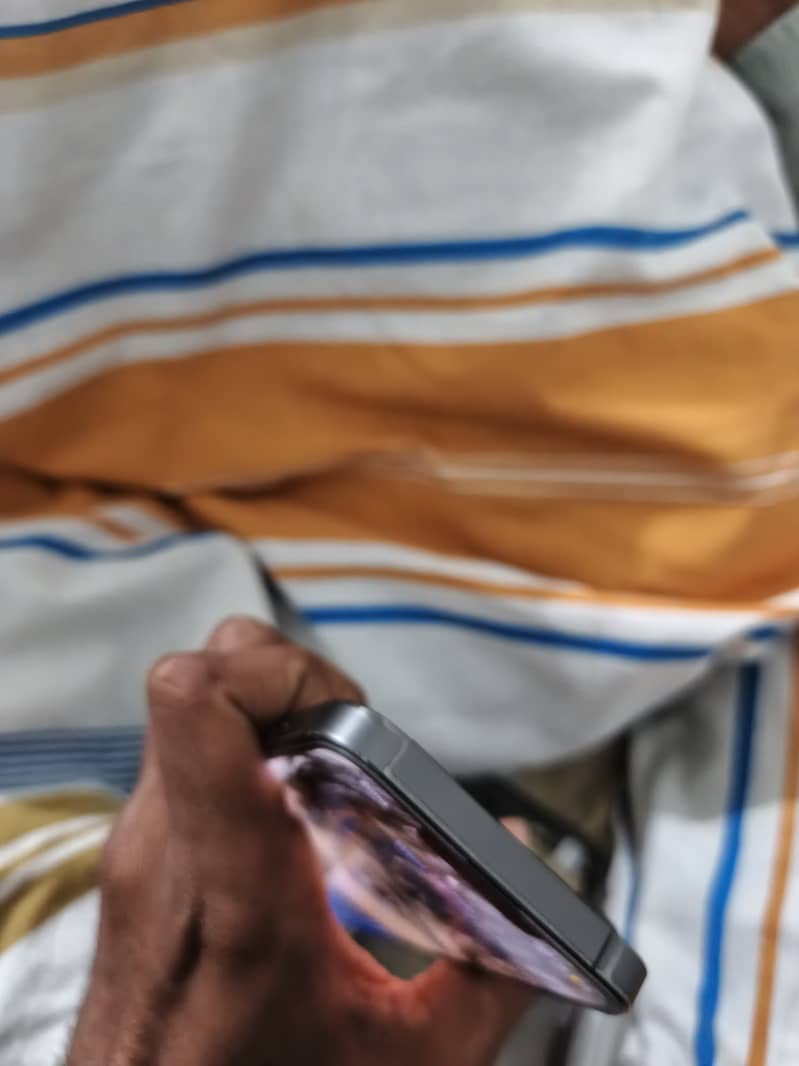 Iphone 13 Pro sim working 8