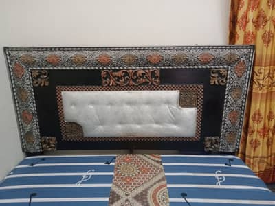 Double bed with meters good condition with side tables