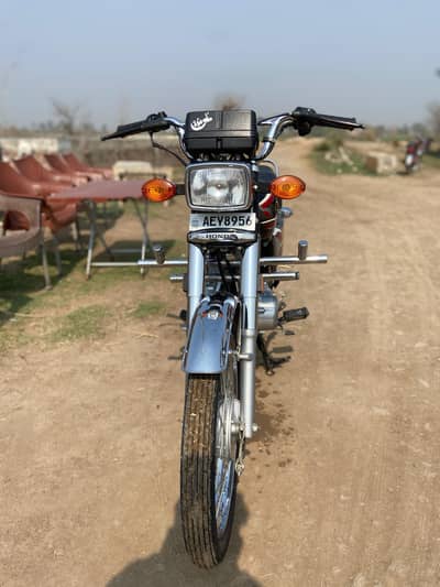 Honda 125 2024 model for sale all original