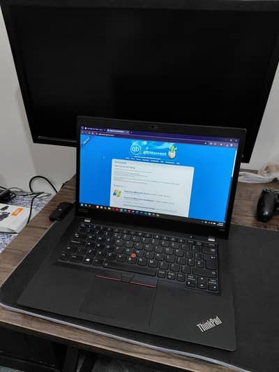 Lenovo x395 - Ryzen 7 Pro  3700U - 2gb graphic card