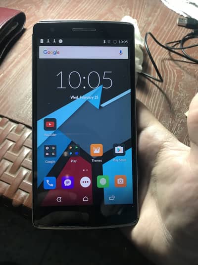 Oneplus 1 with 3Gb ROM and 64GB internal storage
