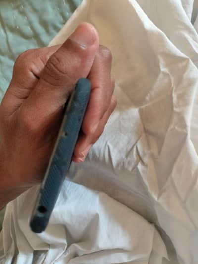 glass Thora saa break hai baqi set hai mobile pubg ma 60fps support kr