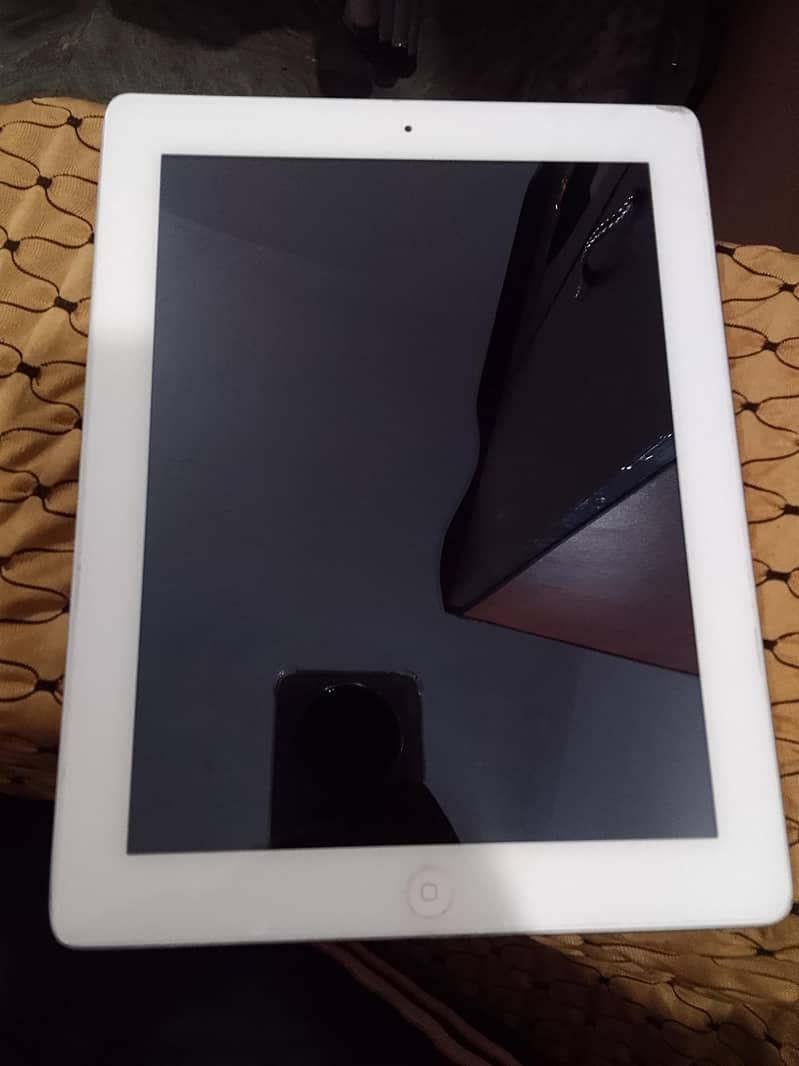 apple ipad 4. version 10.5. 4