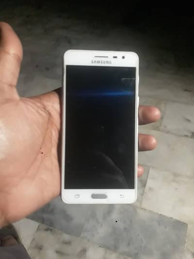 Samsung j3 pro