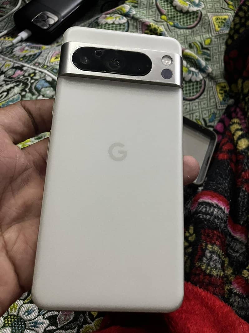 Google pixel 8Pro 0