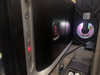 MOVIES SYSTEM ONLY PC WITH CALBE AND PARTS FOR SELL