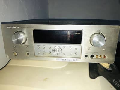 Powerful [ Marantz 7.1 channels ] Amplifier - Excellent Condition