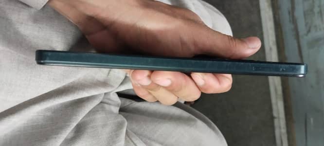 vivo y03t 4+4ram 128 GB