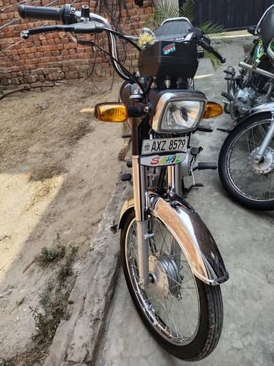 Honda 70cc 2025 modell. 03057993683