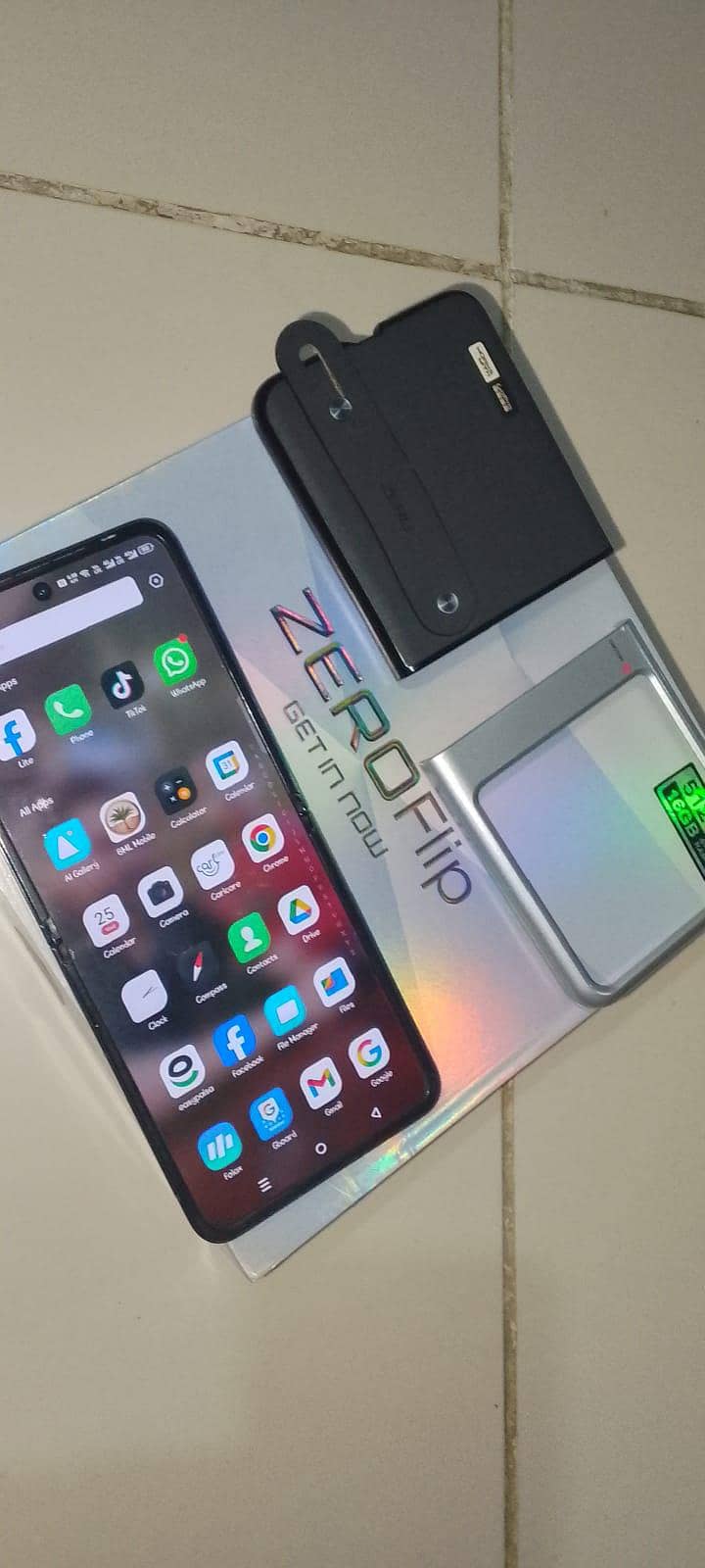 Infinix Zero Flip 6