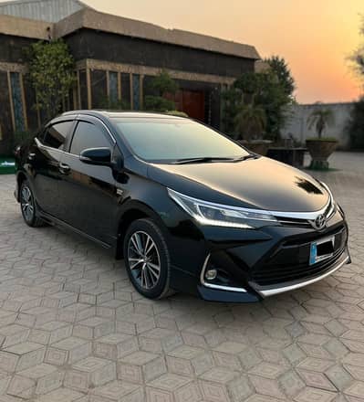 Toyota altis grande X 1.8 cvt total genuine bumper to bumper 2 keys