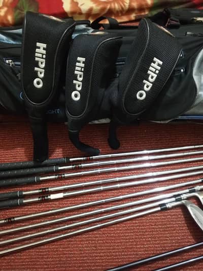 Golf Club Set (Hippo) Complete Set with Bag – Good Condition