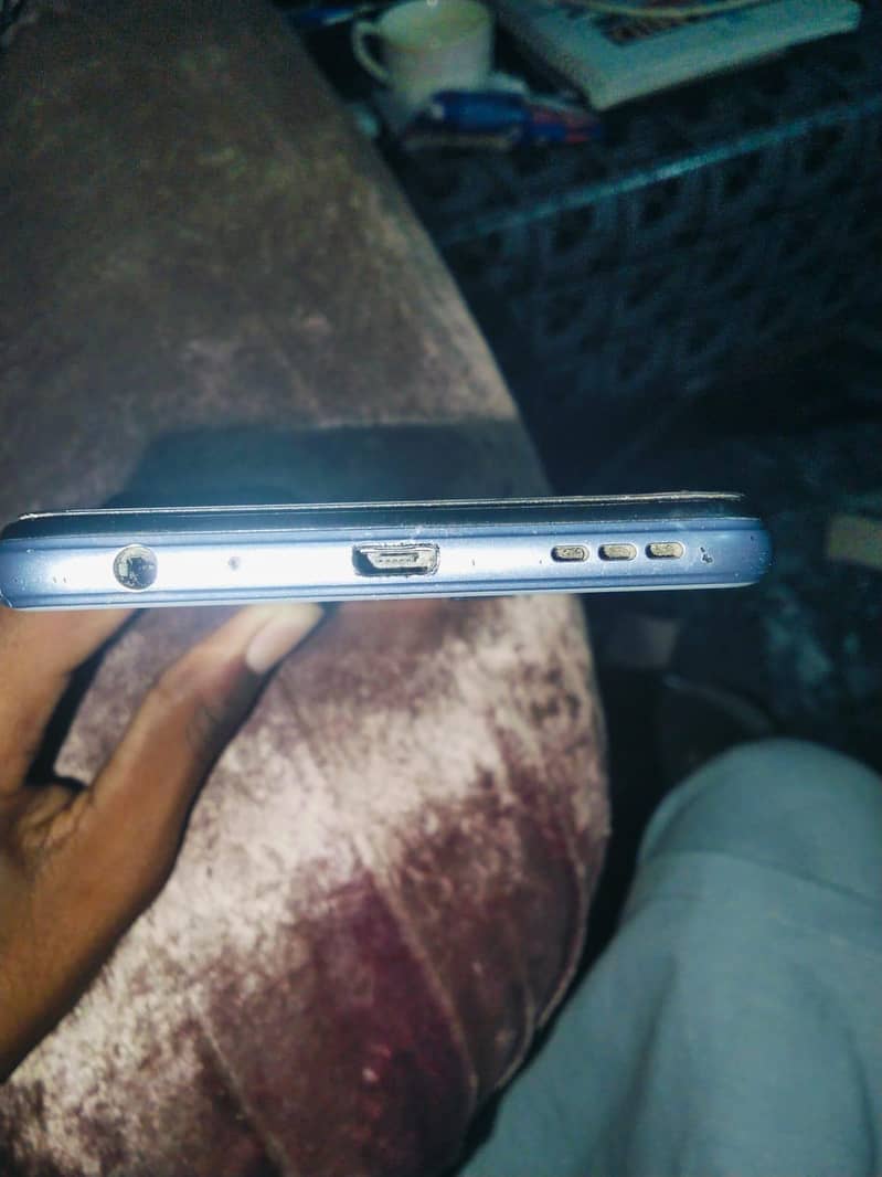 Mobile condition 10/10 64 gb memory 4