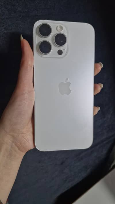 Apple iPhone 15 Pro Max