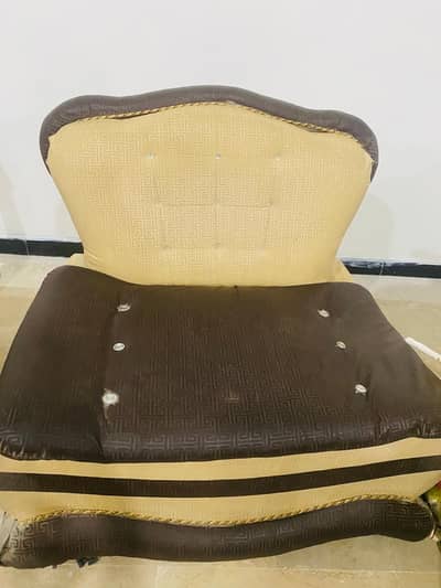 Neat & Clean Used Sofa Set – Excellent Condition – Slightly Used