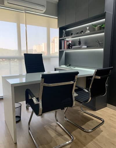 700 Sq Feet Lower Ground In Kohinoor College Road