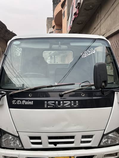 ISUZU NKR