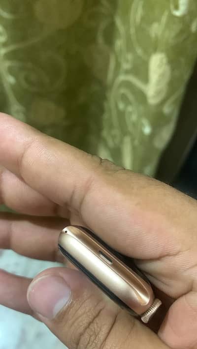 Apple watch series 4 40mm gold clr