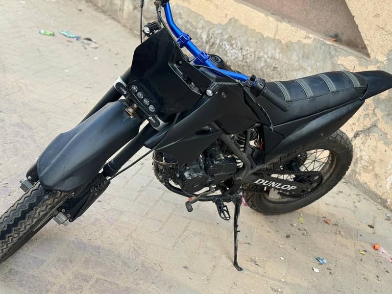 Super moto 6