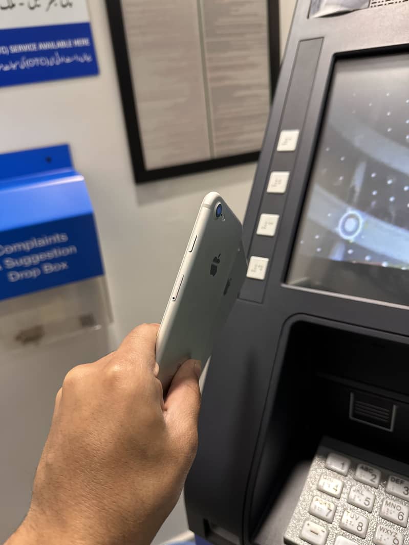 IPHONE 7 SIM Glitch 15