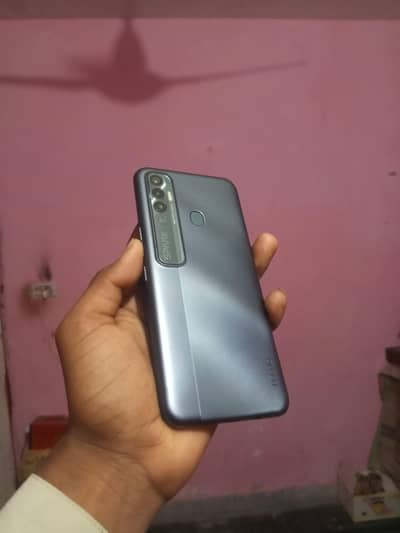 Tecno spark 7 pro