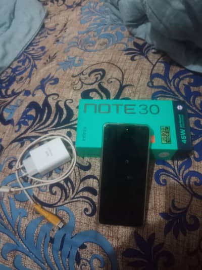 Infinix Note 30