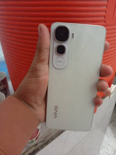 Vivo Y400