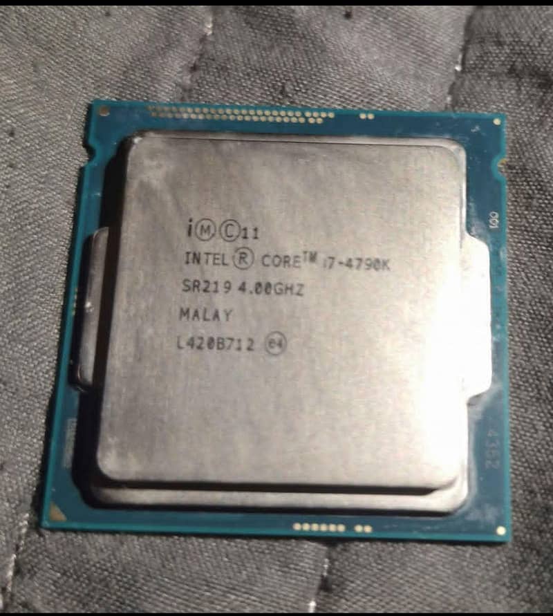 Intel Core i7‑4790K 4th Gen Processor 3