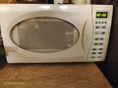 PEL MICROWAVE OVEN
