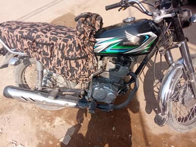 Honda CG 125 2023 end first owner Karachi no