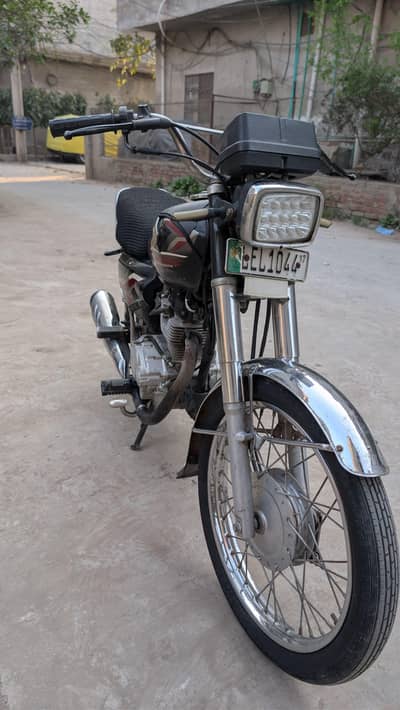 Honda CG 125 17 Model– Engine Pack – Original Tanki Tapay Available