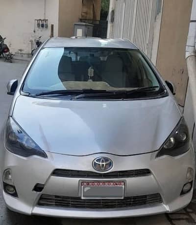 Toyota Aqua G | Push Start | Hybrid Battery | Full Option