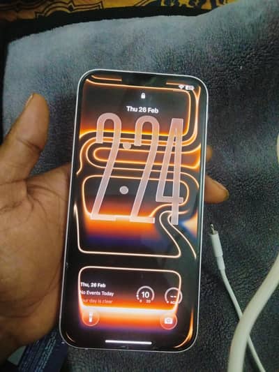 14 plus 128 gb one hand used