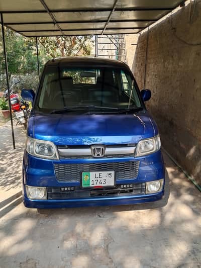 Honda Zest Sports minor tuching