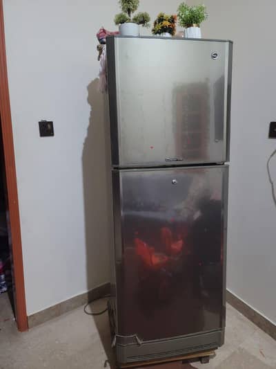PEL refrigerator