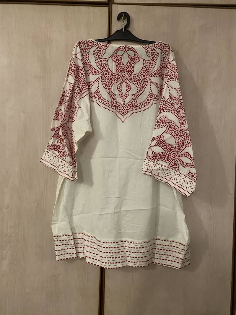 Embroidered 3 pc 8