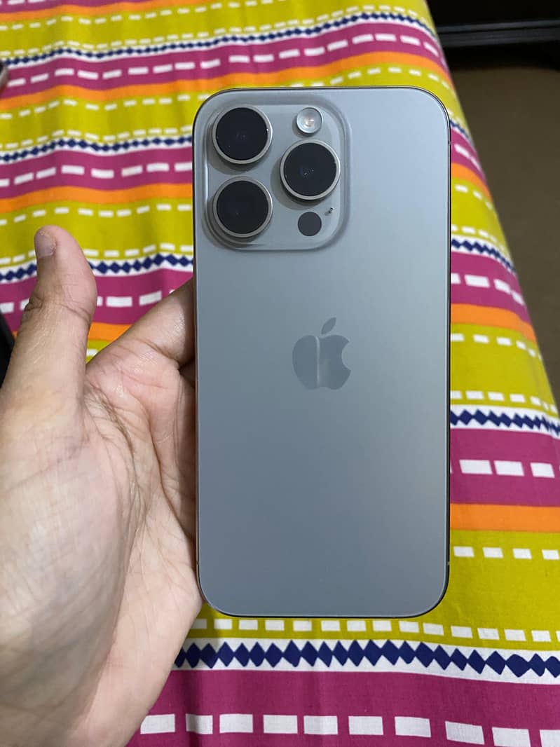 Iphone 15 pro 0