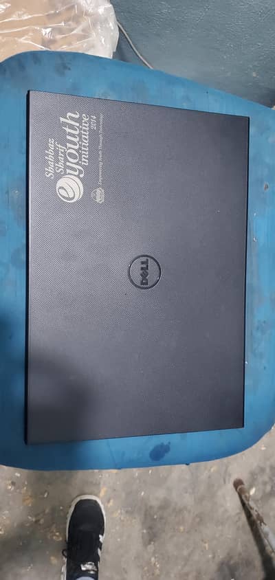 Dell 3541 i3 4th Generation