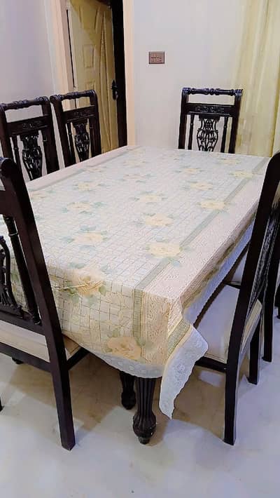 8 seater dinning table
