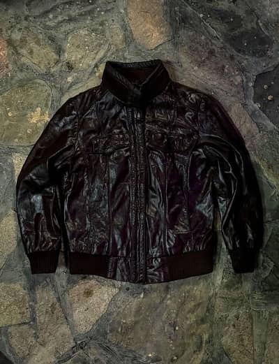 leather jacket ibought it for 2750 hundreds and I'm selling  it for 2k
