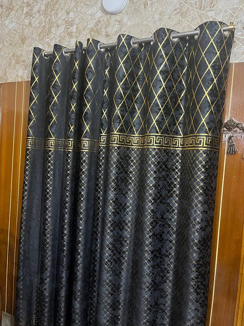 curtains 0