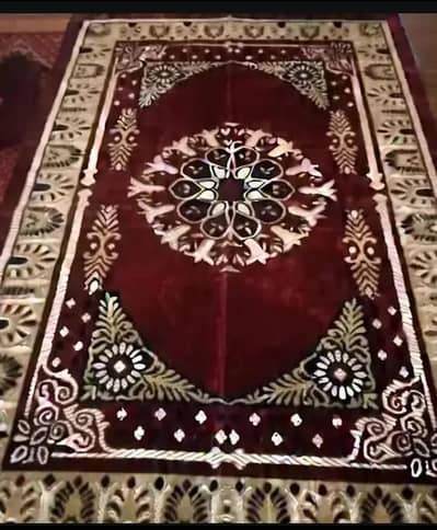 mahroon color center piece