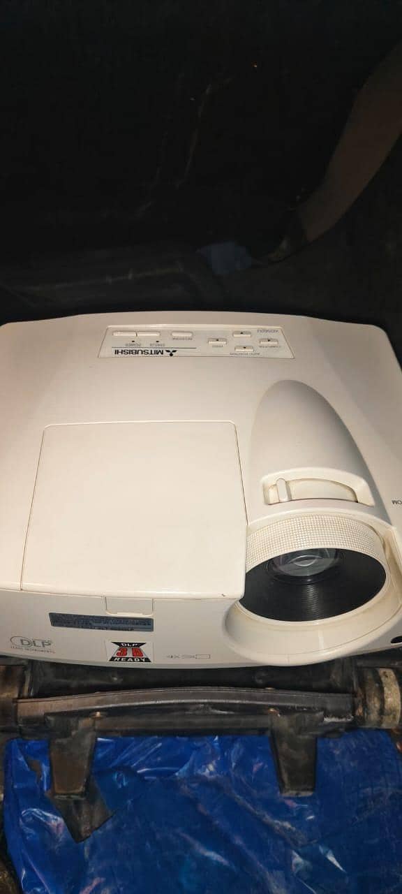 big screen projector 2