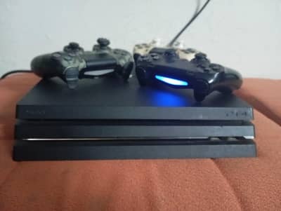 PS4 pro latest generation unused full new 1TB