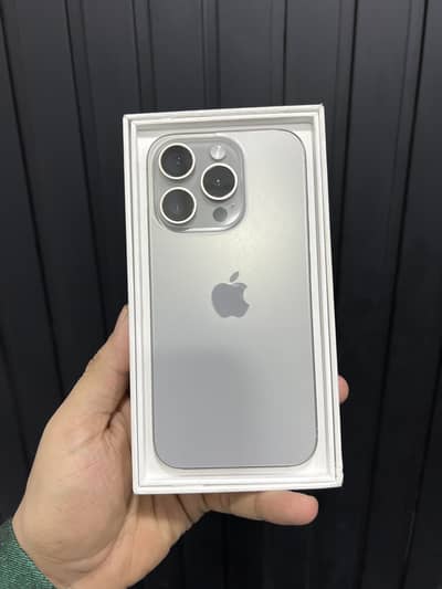 iphone 15 pro max 256 gb factory unlock with box     11 12 13 14 16 17