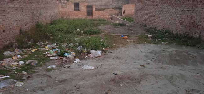 5 Marla 12 Foot Plot Available for sale