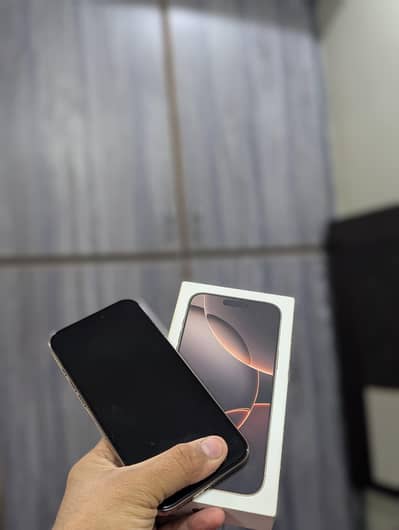 16pro Max{Desert titanium}256gb.