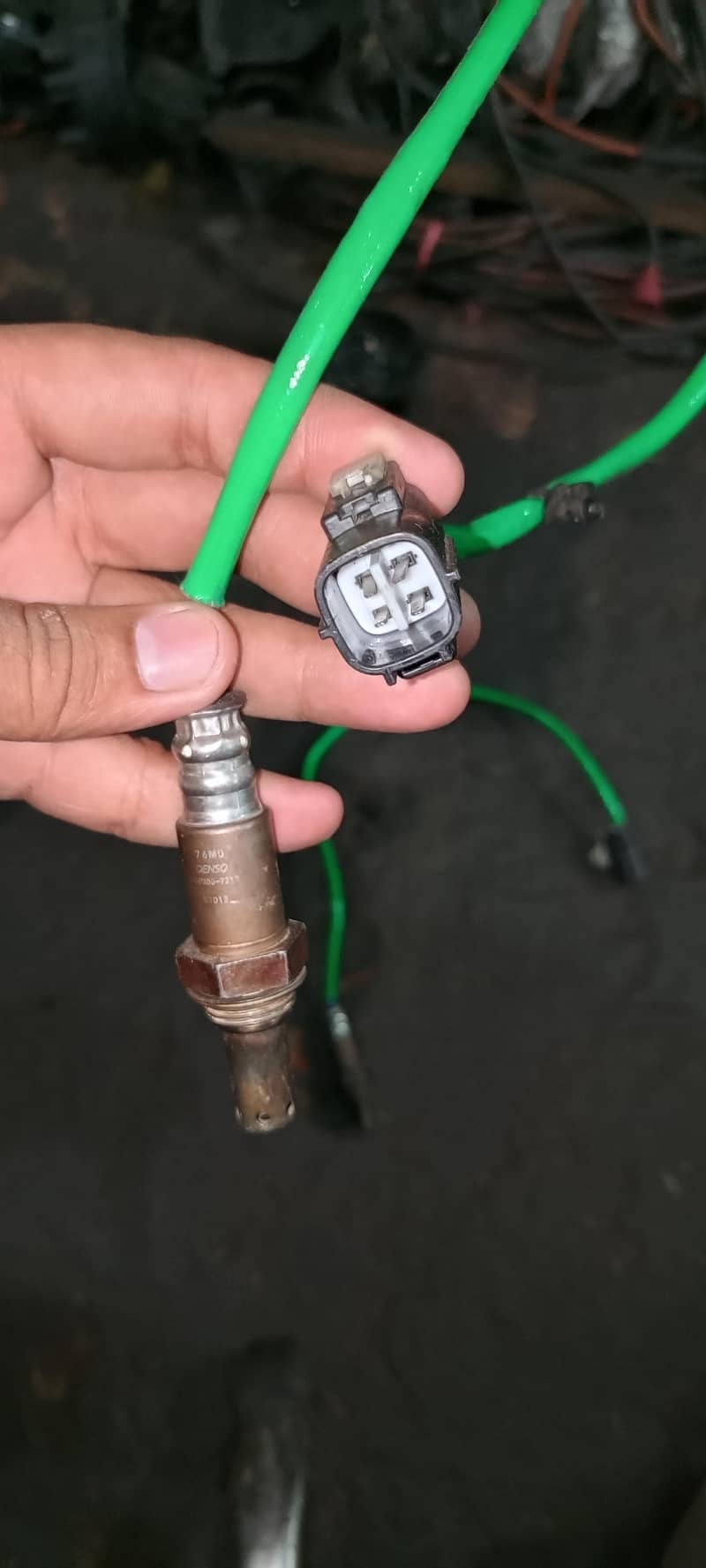 oxygen sensor 12