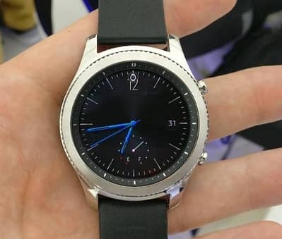 Samsung gear S3 classic.