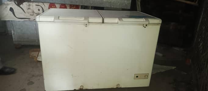 Deep Freezer  for Sale – Good Condition 